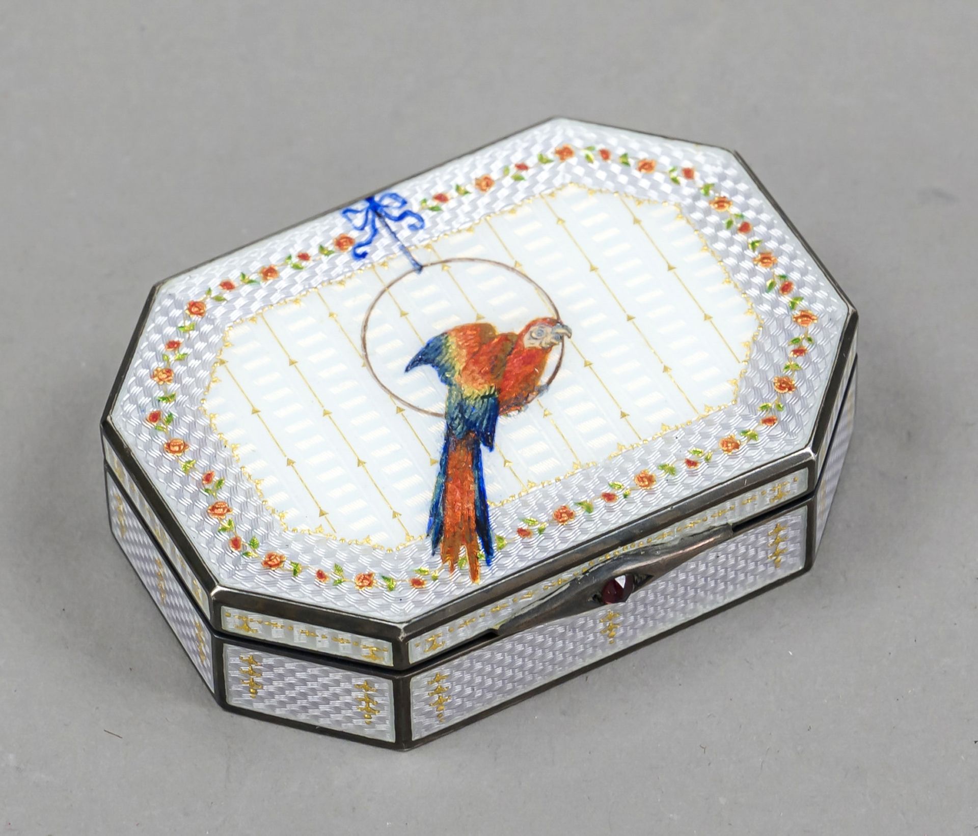 Rectangular lidded box, Austria, mark 1872-1922, city letter A for Vienna, MZ, silver 800/000,