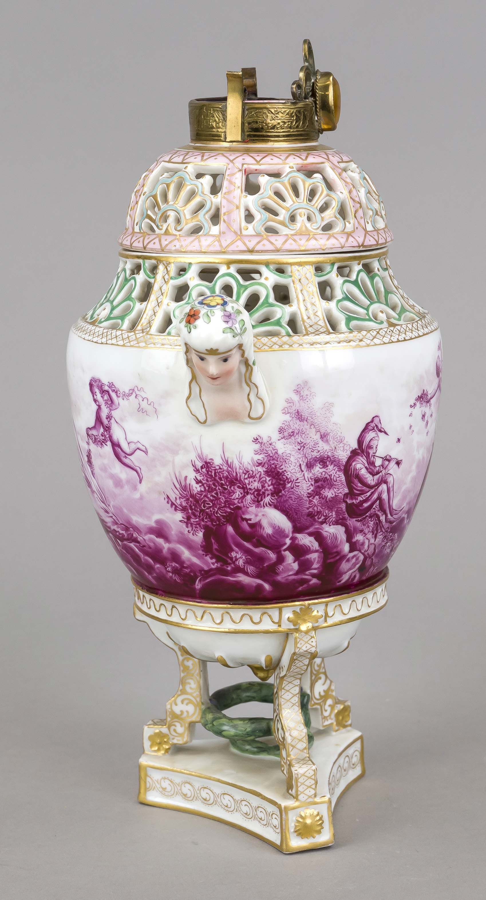 Potpouri lidded vase, Carl Thieme zu Potschappel, c. 1900, on a triangular plinth, surmounted by 3 - Image 2 of 4