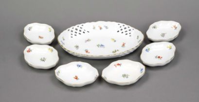 Seven bowls, Meissen, mark after 1950, 1st choice, polychrome painted, scattered flower decoration