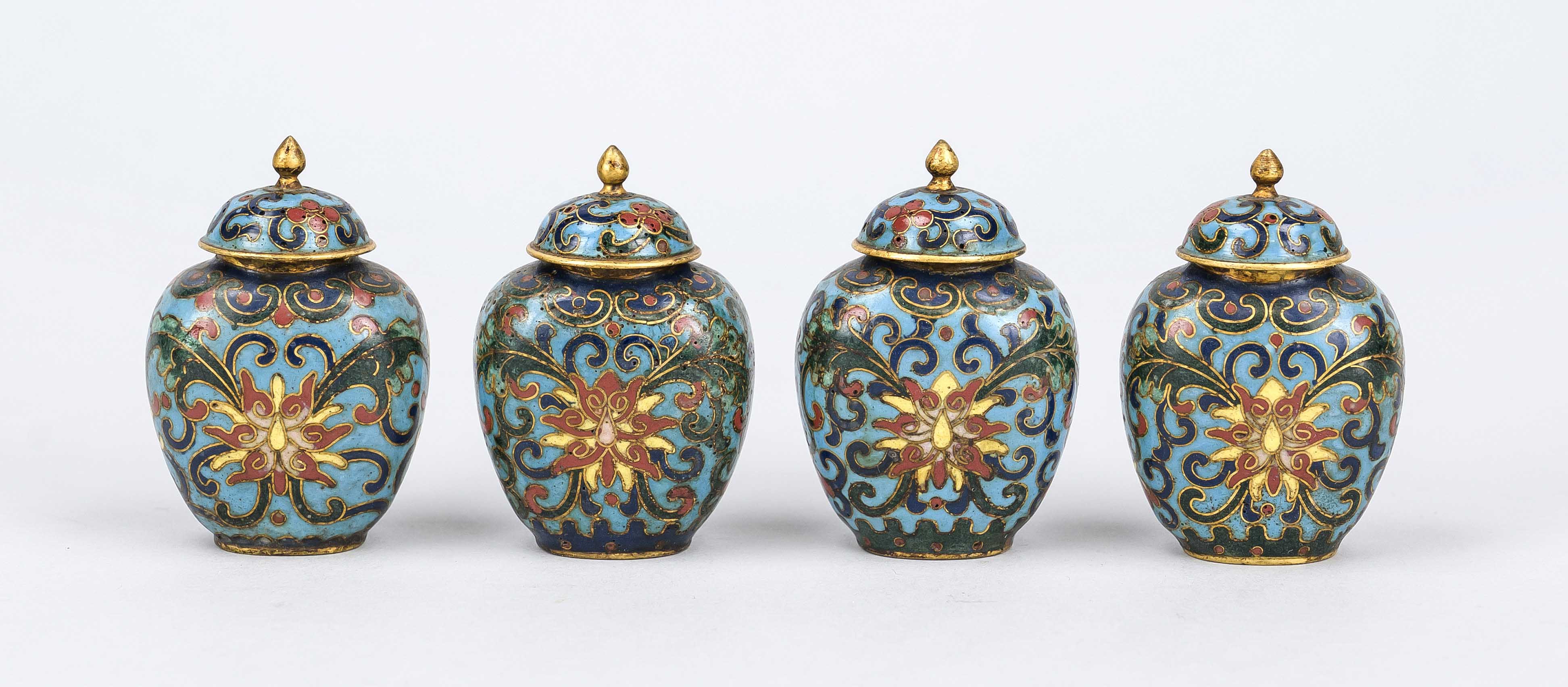 Set of 4 cloisonné snuffbottles, China, 19th century (Qing). In the shape of shouldered lidded vases