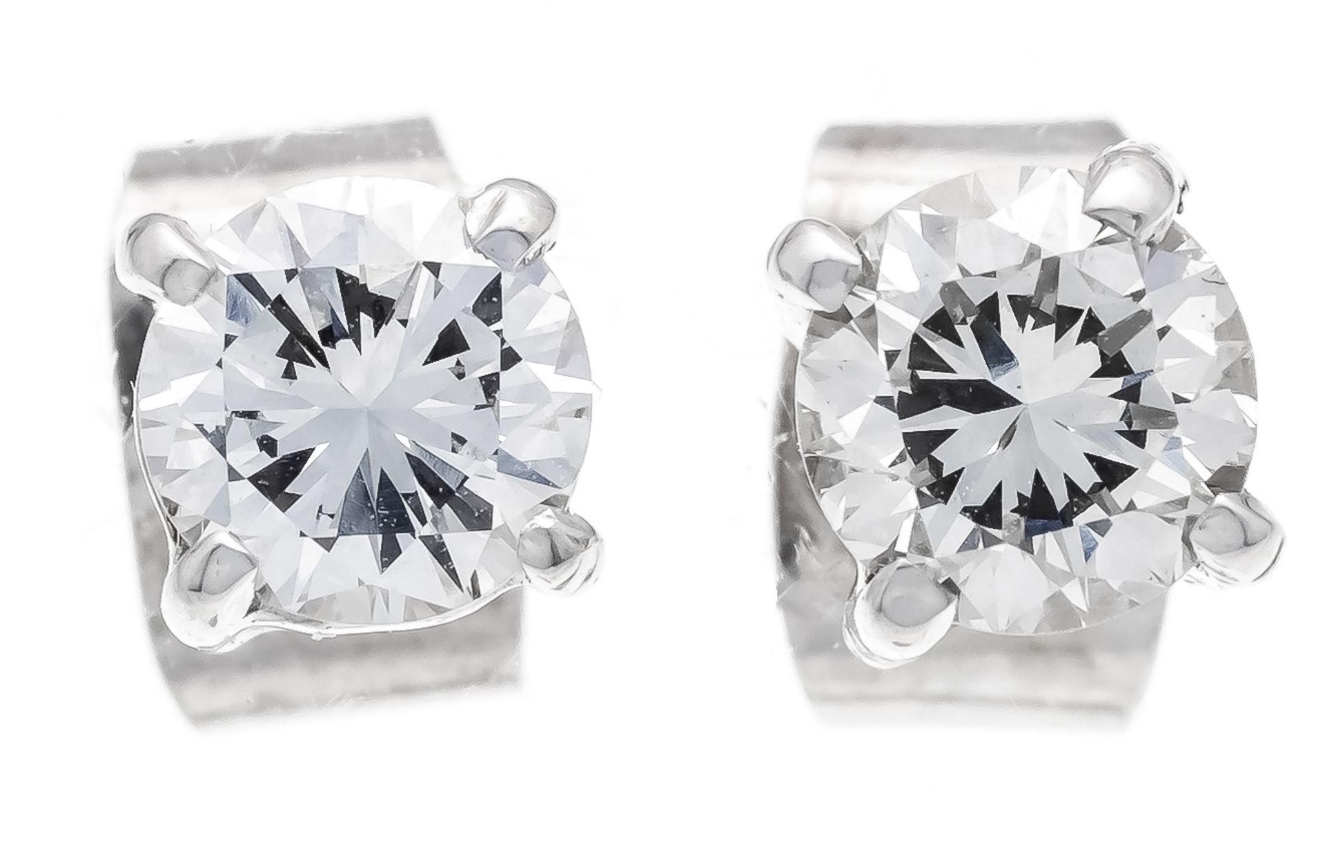 Brilliant stud earrings WG 585/000 with 2 brilliant-cut diamonds, total 0.70 ct TW-W/VVS-VS, 1.5 g