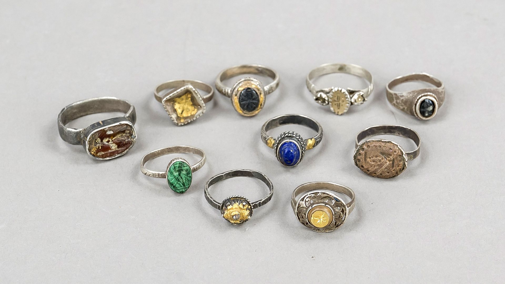 10 rings, various dates, silver rubbed, some probably antique, some made according to antique