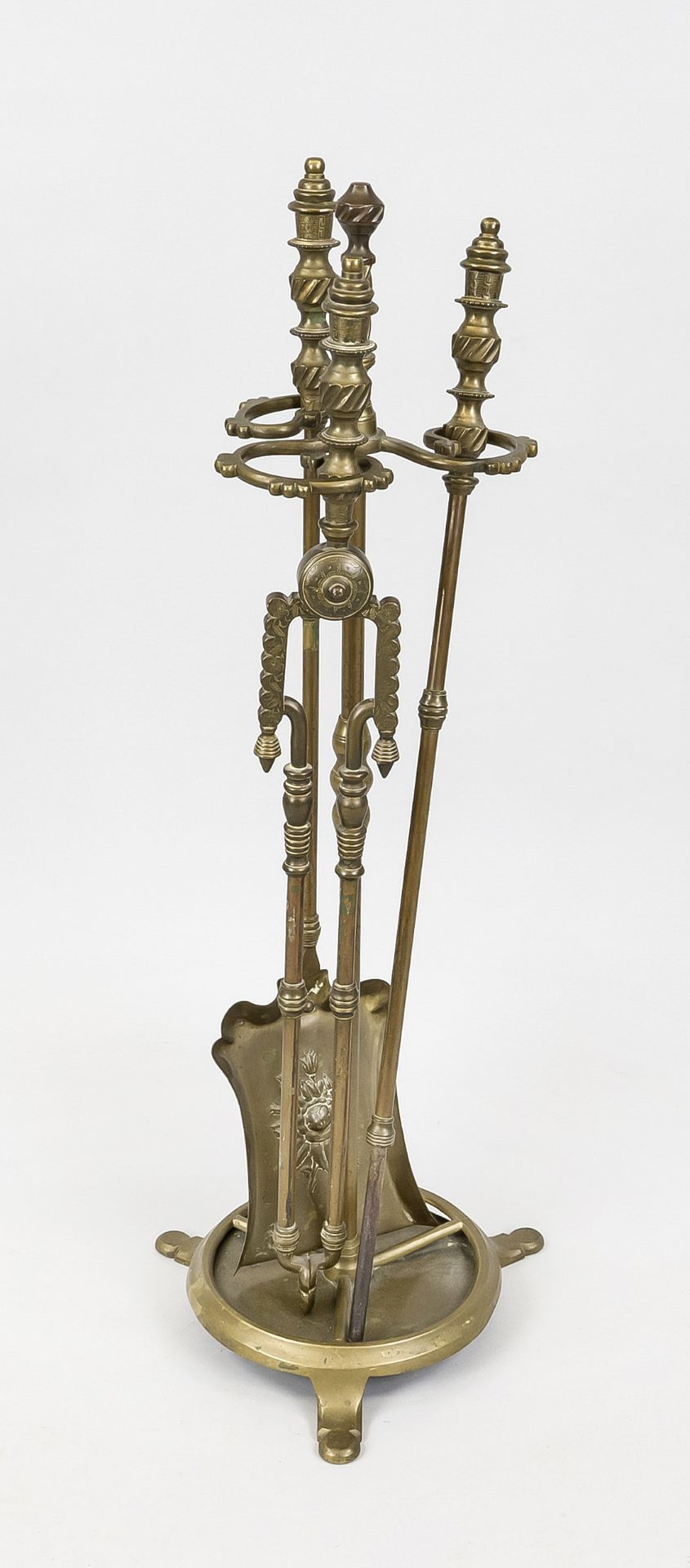 Fireplace set with stand, 19th/20th century, brass/bronze. Set consisting of shovel, tongs and