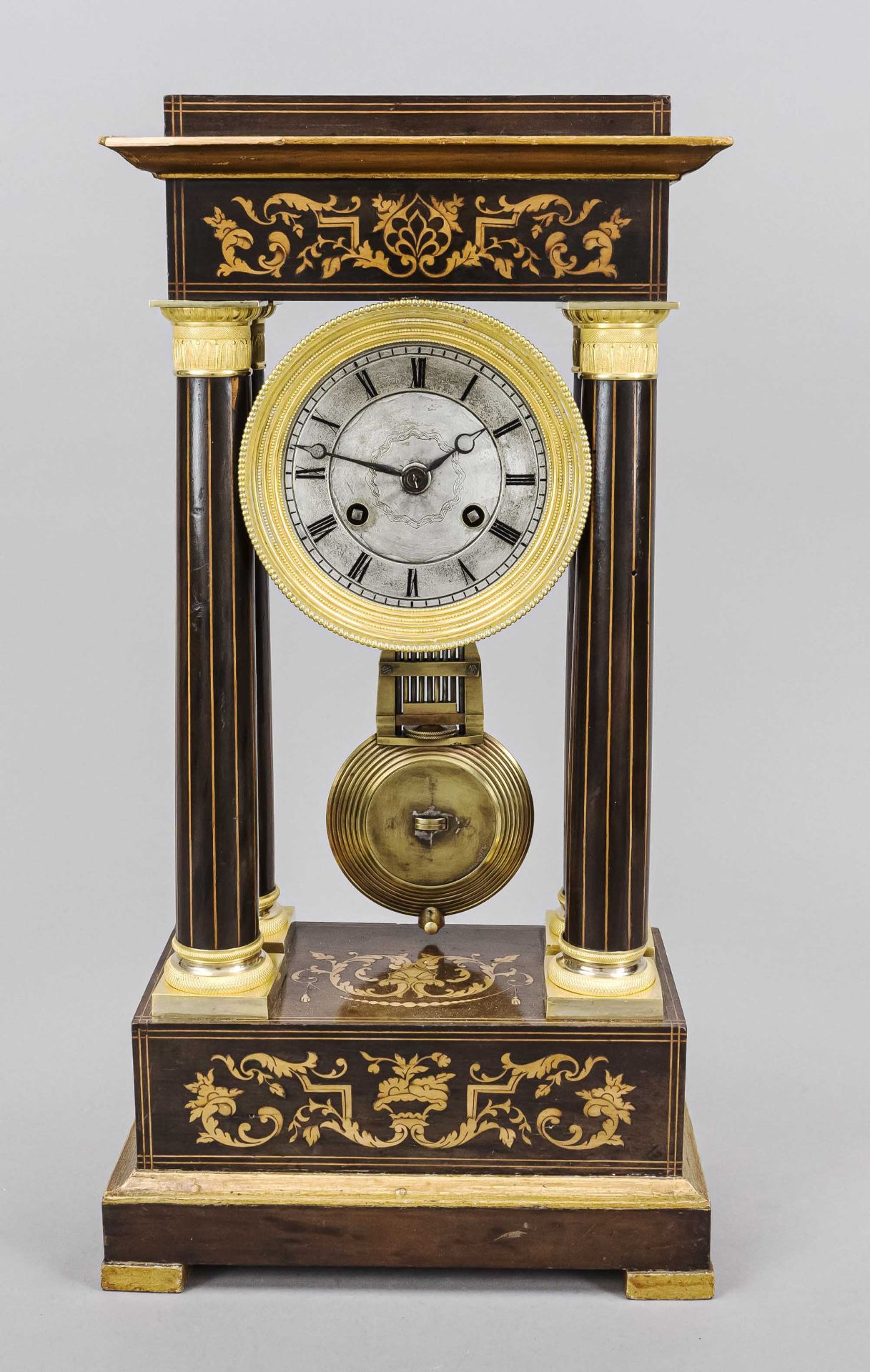 A portal clock, walnut, 2nd half 19th century, with floral maple inlays in the base and top,