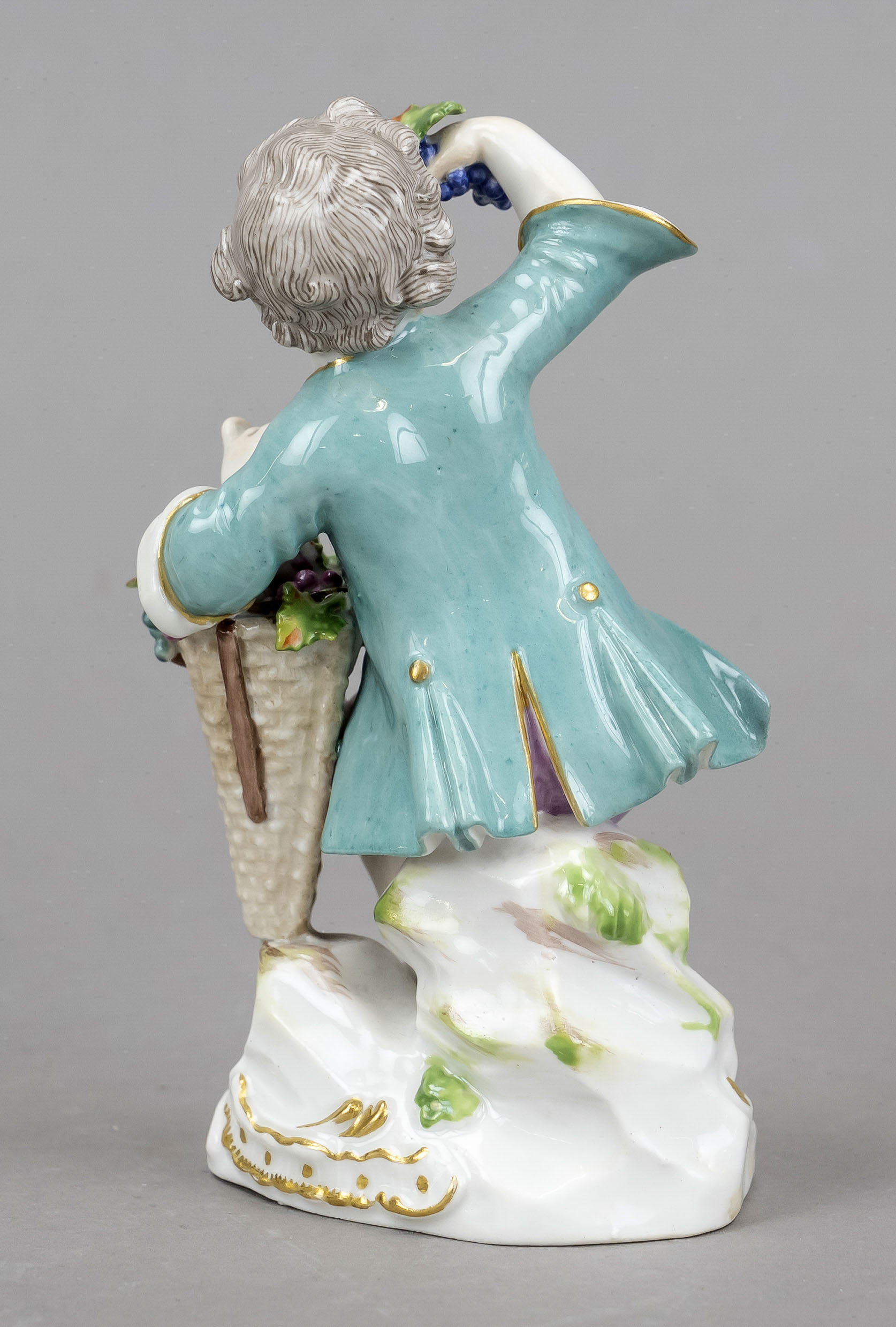 A gardener's boy with a wine box, Meissen, mark 1924-1934, 1st choice, designed by Johann Joachim - Image 2 of 2