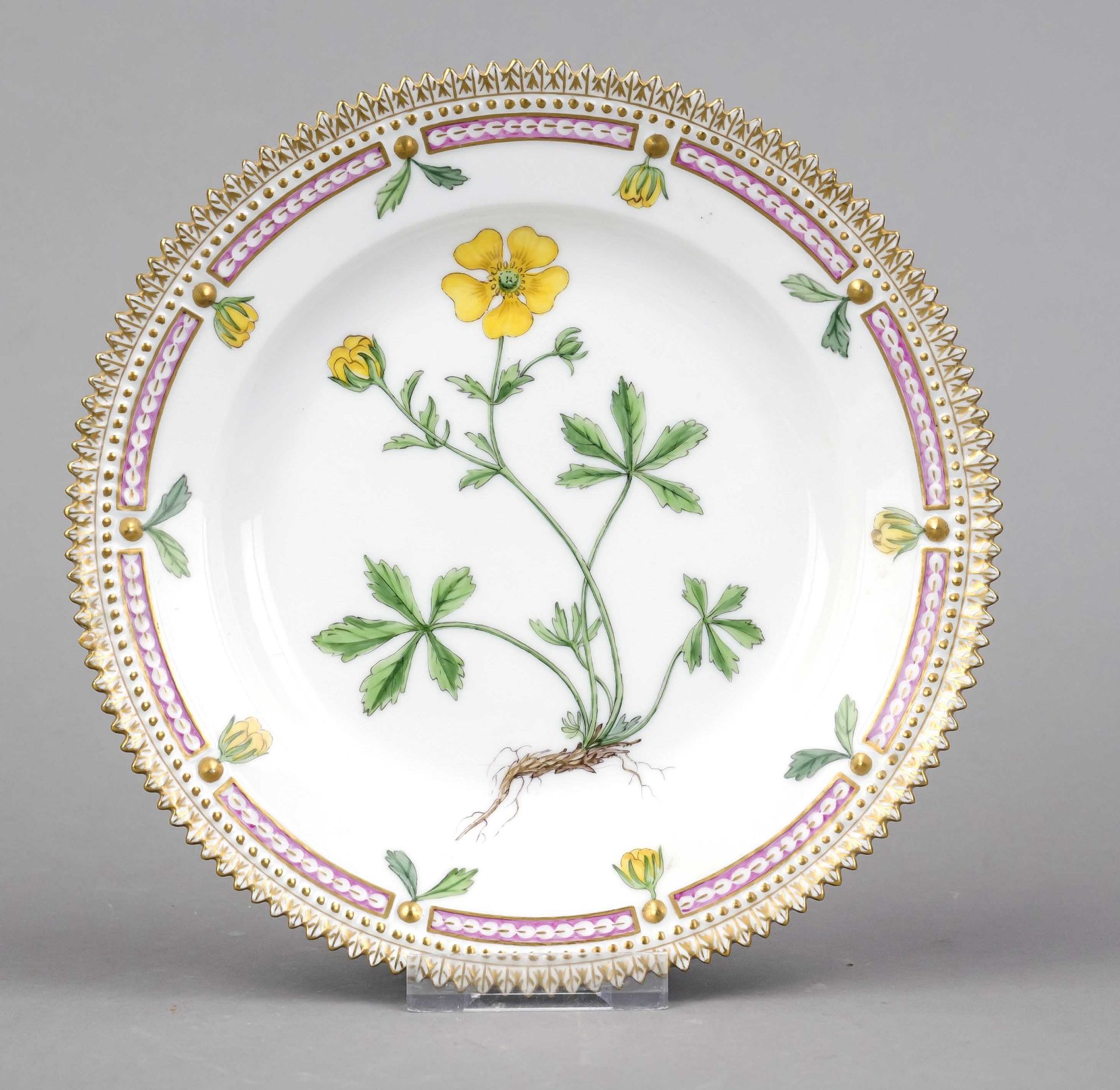 Small plate, Royal Copenhagen, mark 1947, 2nd choice, from the Flora Danica service, designed by