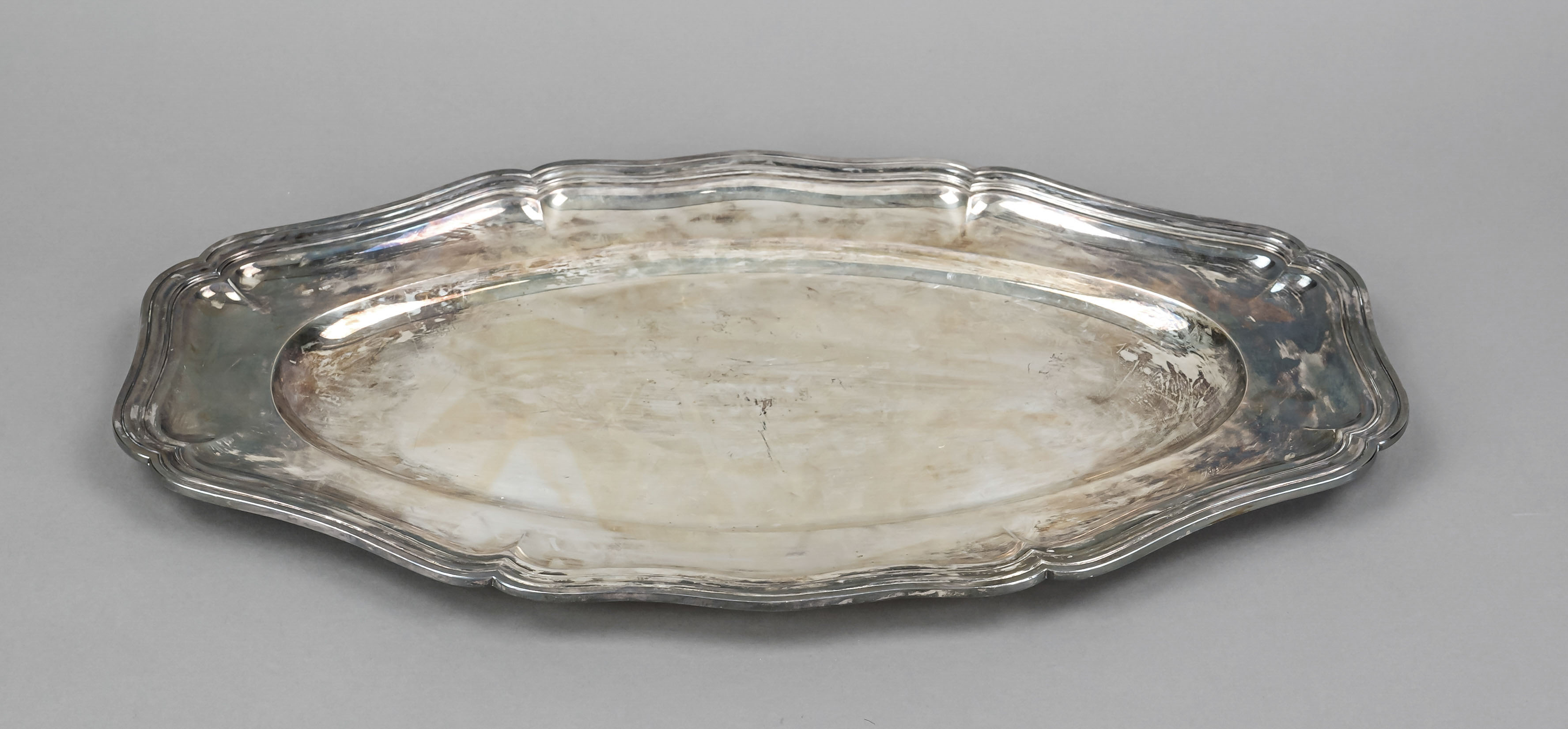 Oval tray, 20th century, silver tested, of curved form with profiled rim, l. 51 cm, approx. 1100 g