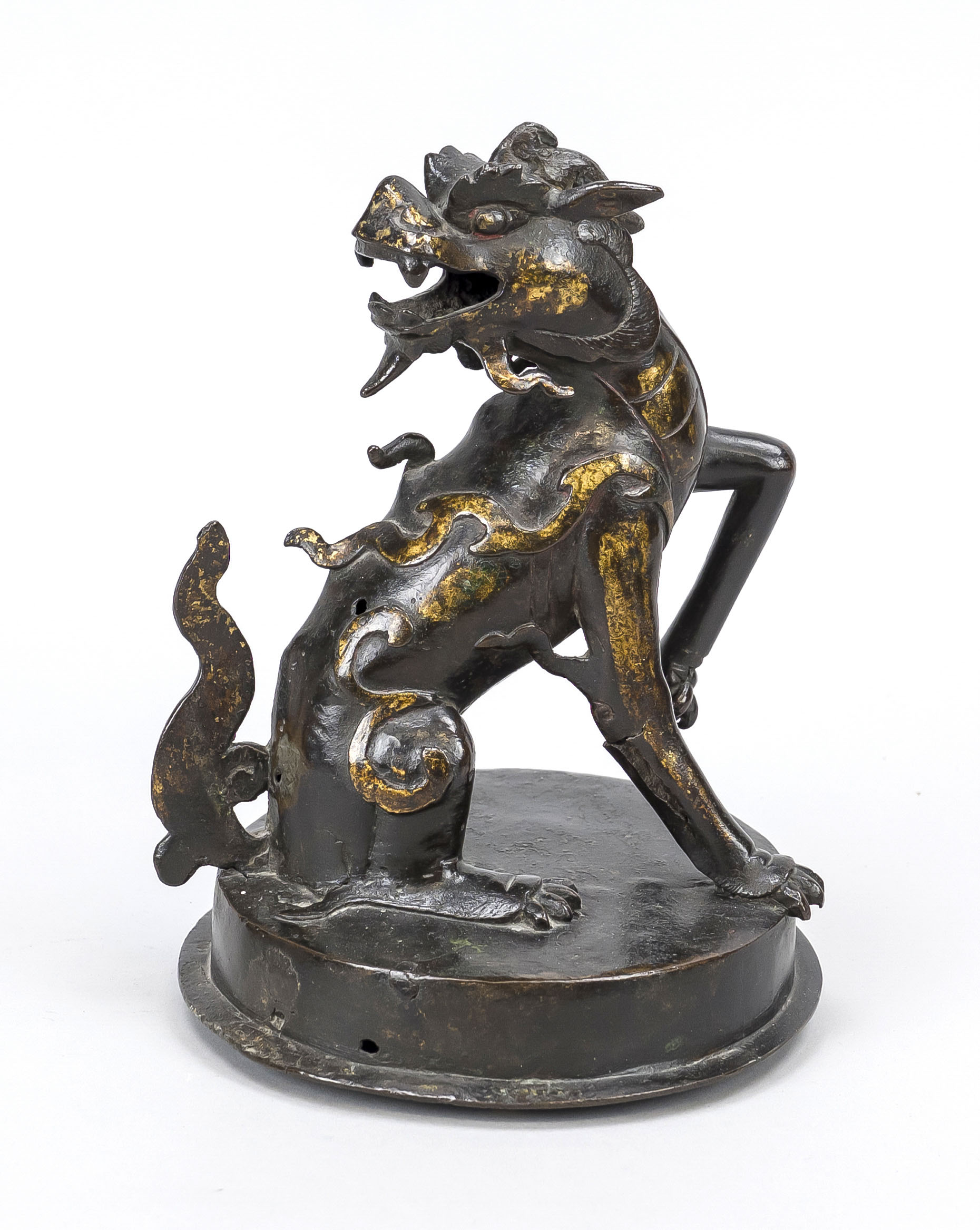 Lid of a large bronze censer, China (Qing), with residual gilding, rubbed, h. 19 cm
