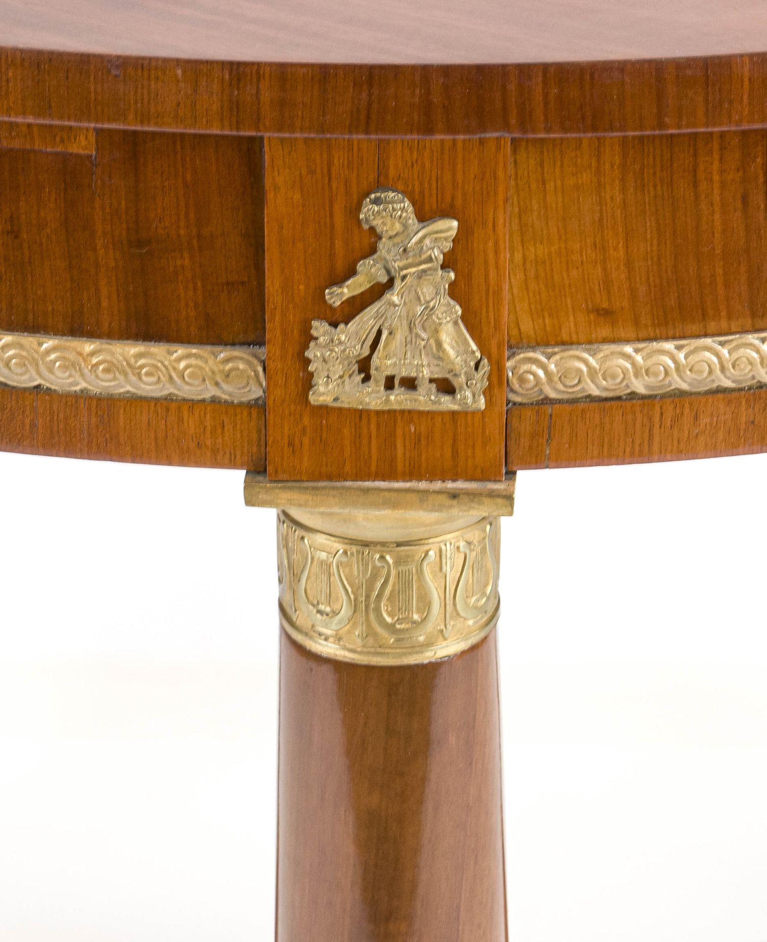 Biedermeier table, circa 1820, mahogany, triangular base with three full columns with brass - Image 2 of 2