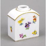 Small tea caddy, Meissen, c. 1980, 2nd century, curved shoulder, missing lid, polychrome painting