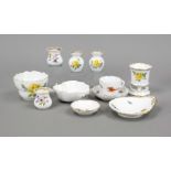Mixed lot of small items, Meissen, 11 pieces, after 1950, small bowl, yellow rose, Ø 10 cm, leaf