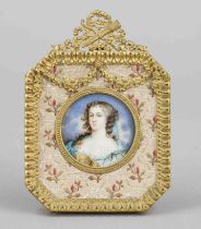 Round miniature, 19th century, polychrome tempera painting on bone plate. The ''Windsor Beauty''