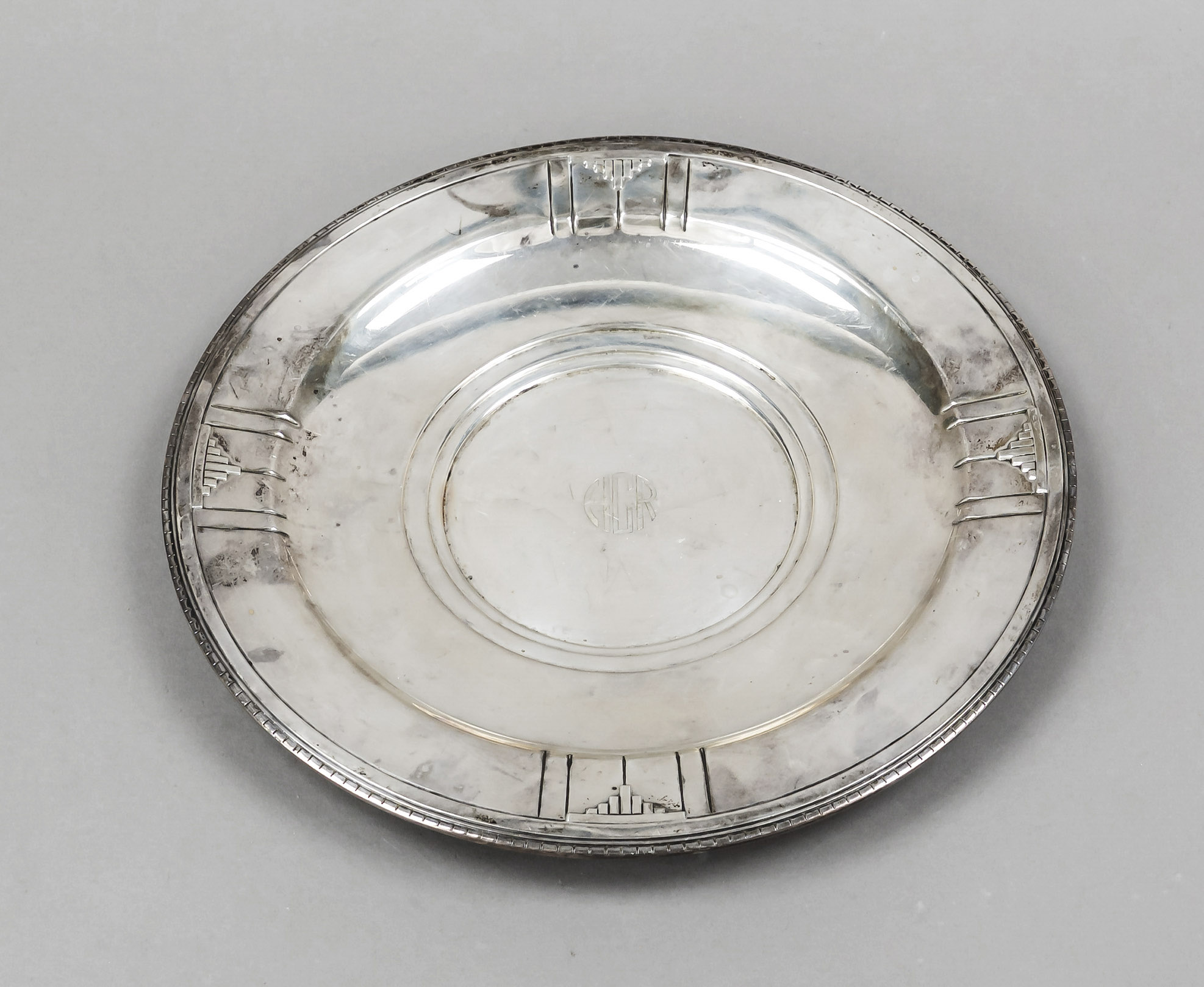 Art Déco plate, USA, 1920/30s, maker's mark R. Wallace Sons Mfg. Co, Wallingford Connecticut,