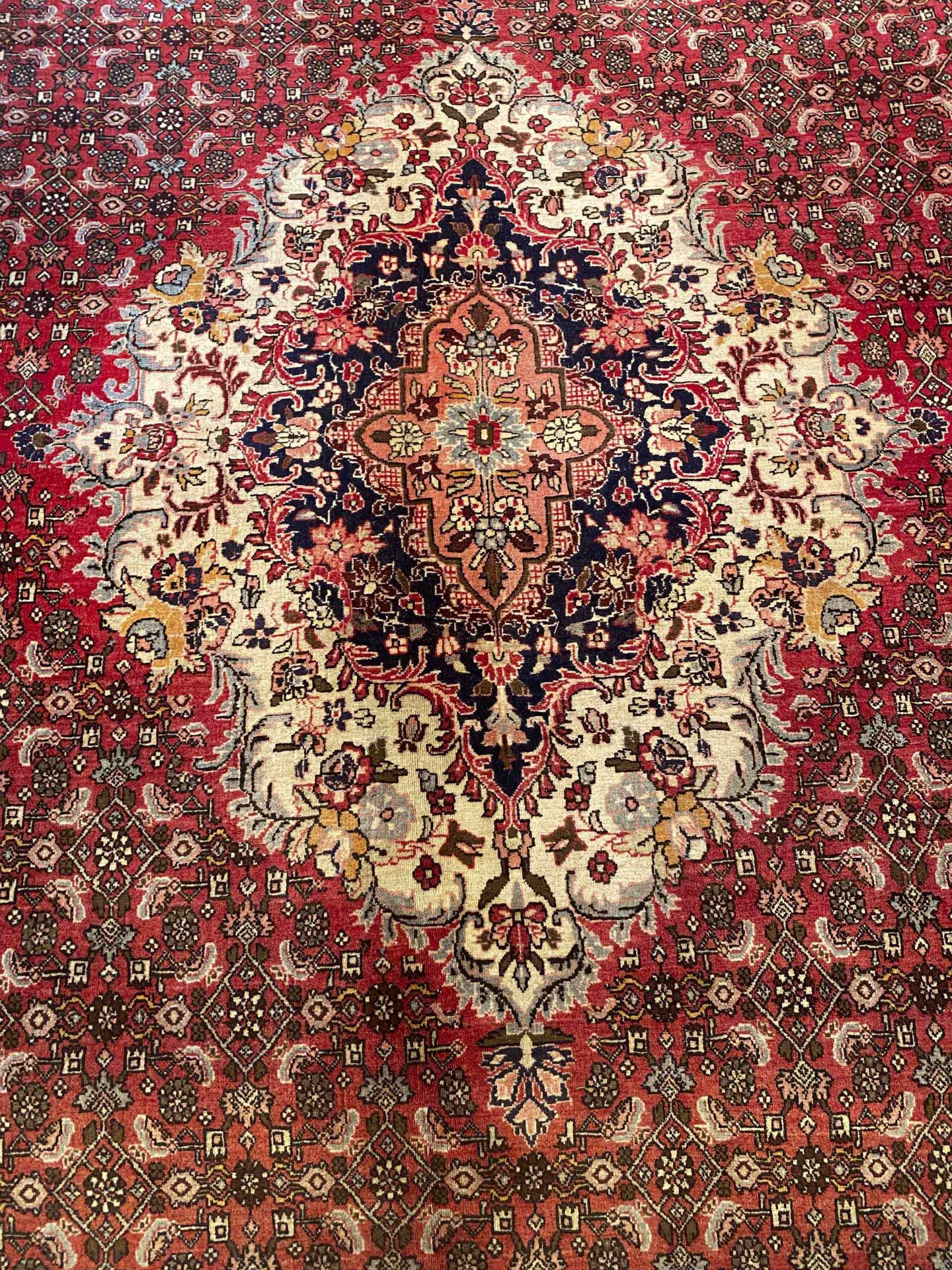 Carpet, Bidjar, good condition, 410 x 310 cm - The carpet can only be viewed and collected at - Image 2 of 2