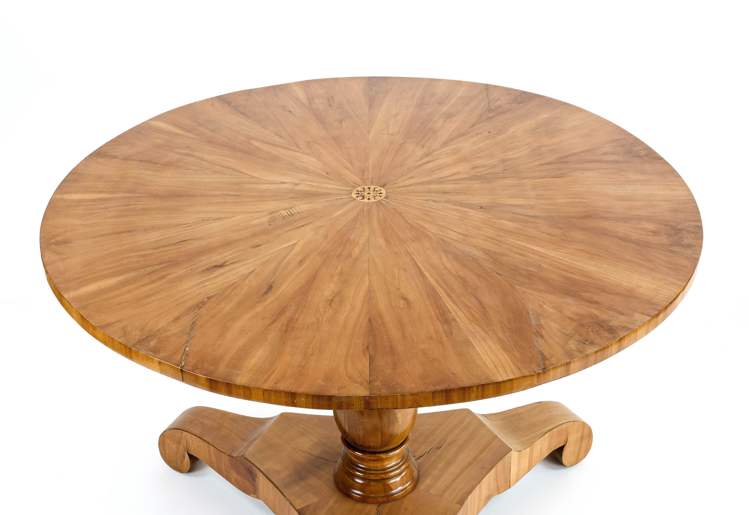 Round Biedermeier table, circa 1830, cherry wood, triangular curved base, restored, h. 78 cm, d. 110 - Image 2 of 2