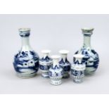 3 pairs of vases, China 19th century (and earlier). Various shapes and sizes with cobalt blue