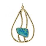 Boulder opal pendant GG 585/000 with a boulder opal 17 x 11 mm in a blue-green play of colors, l. 50