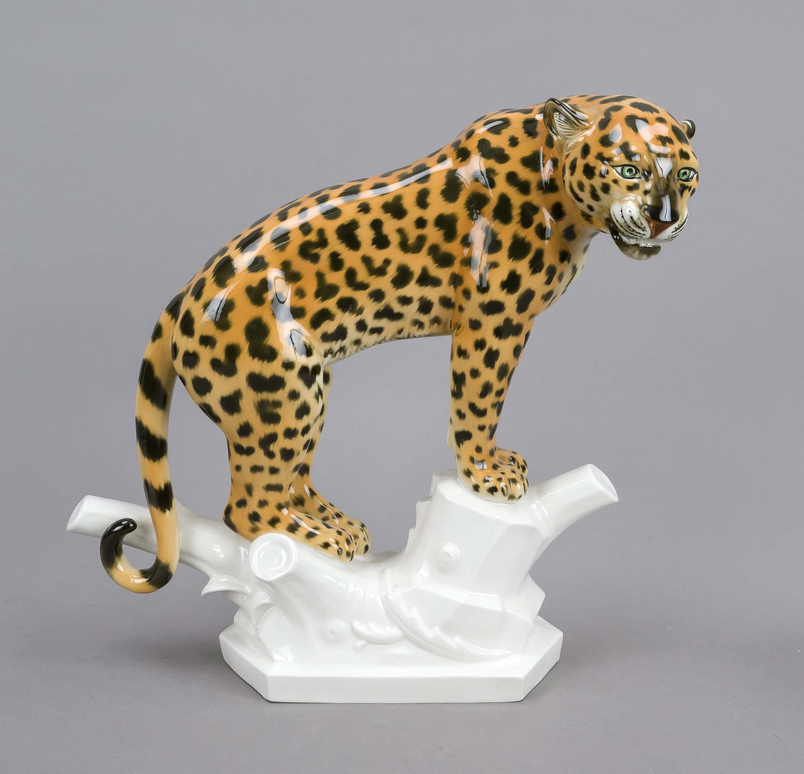 Leopard, Volkstedt, Thuringia, 20th century, expressive figure of a leopard with fixed gaze turned