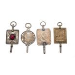 4 antike Taschenuhrschlüssel, g