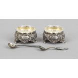 Pair of salvers, German, 20th century, MZ. M. H. Wilkens & Söhne, Bremen-Hemelingen, silver 800/000,