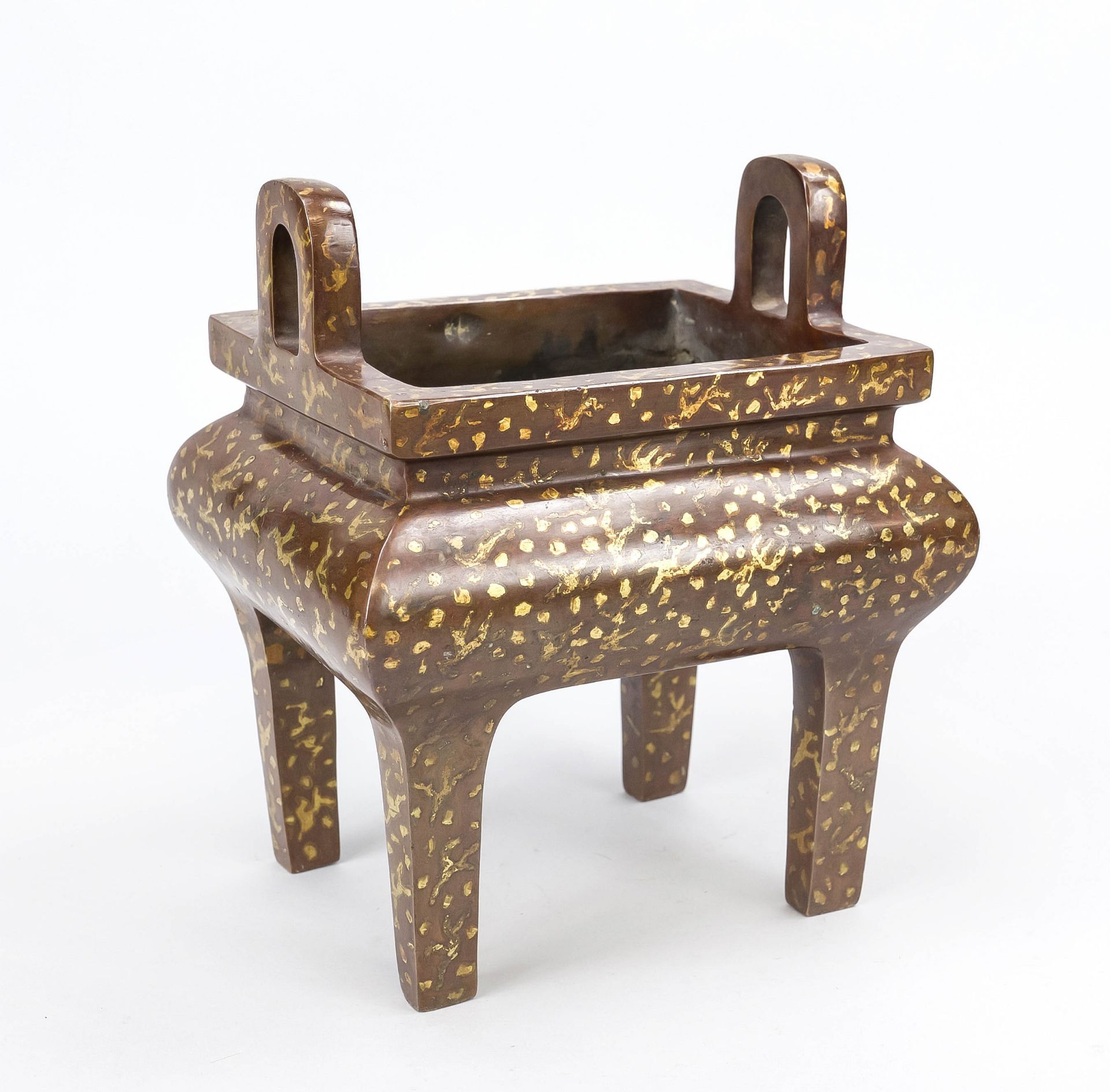 Gold splashed bronze censer, China, 18th/19th century (Qing). Rectangular form on 4 long legs,