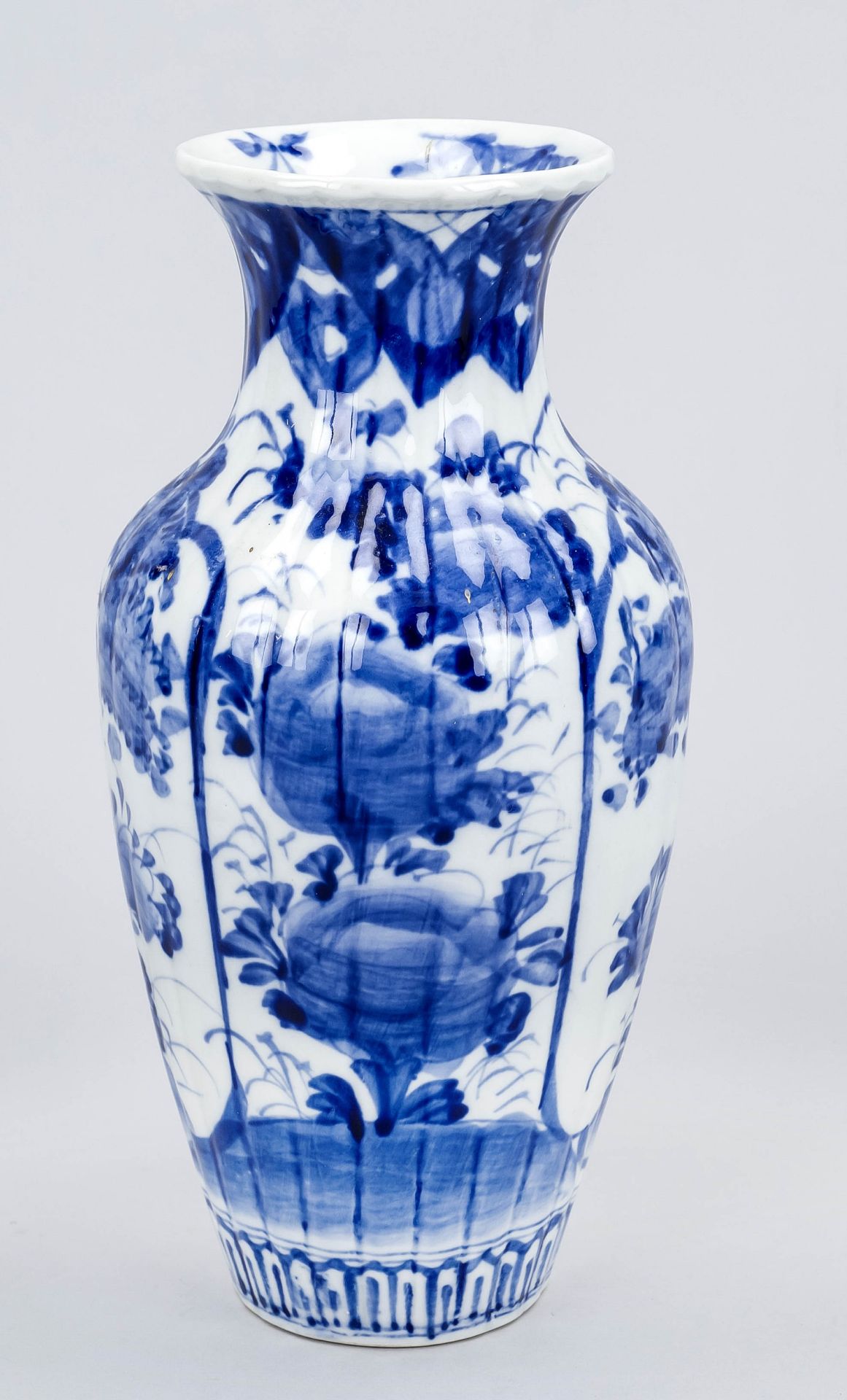 Blauweiße Vase, Japan, 19. Jh.,