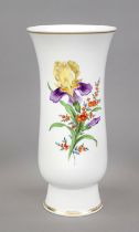 Vase, Meissen, mark 1957-72, 1st choice, designed by Paul Emil Börner around 1949, model no. L