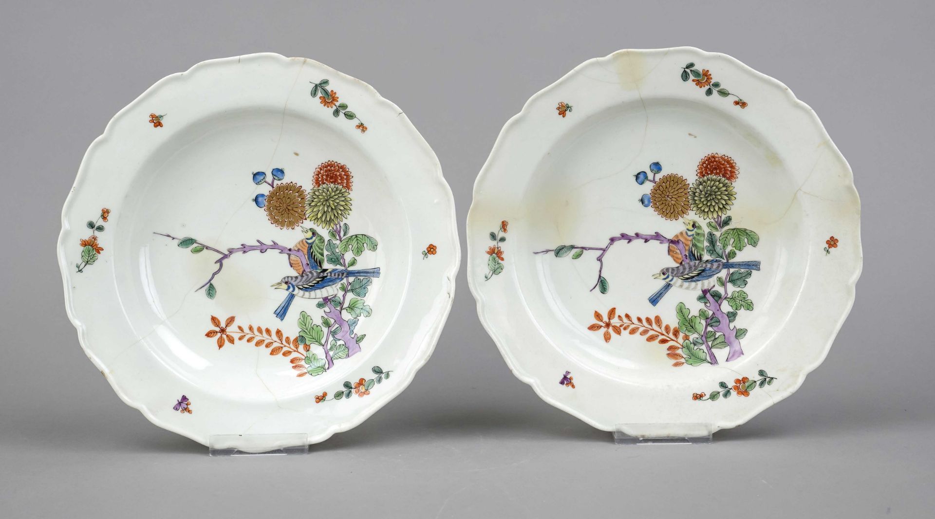 Two plates, w. Chelsea, England, 18th century, polychrome Kakiemon painting in enamel colors,