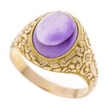 Amethyst ring GG 585/000 with fine ornamental and floral embossing, set with an oval amethyst