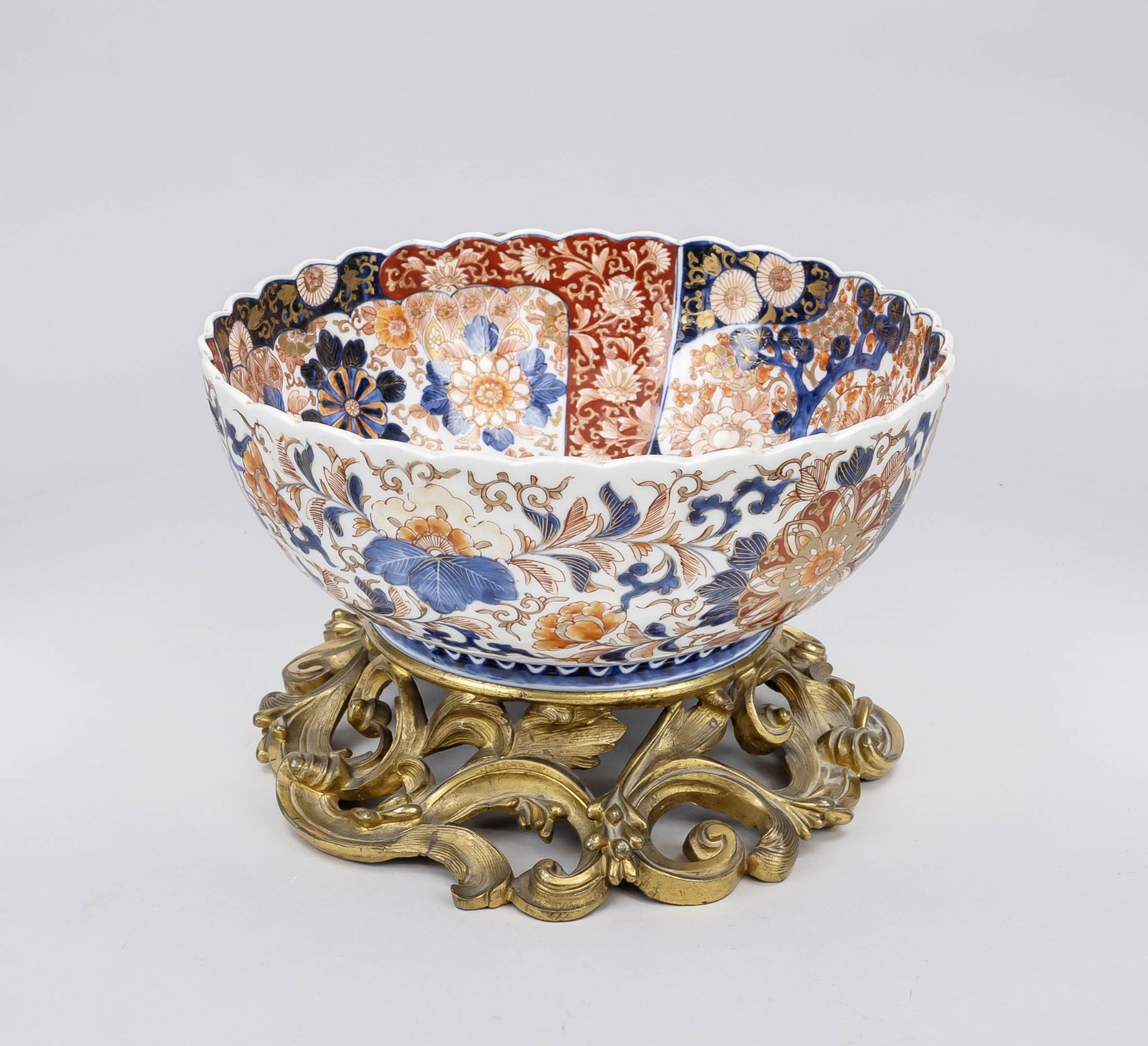 Imari chrysanthemum bowl with European bronze mounting, Japan 19th century Decorated inside and