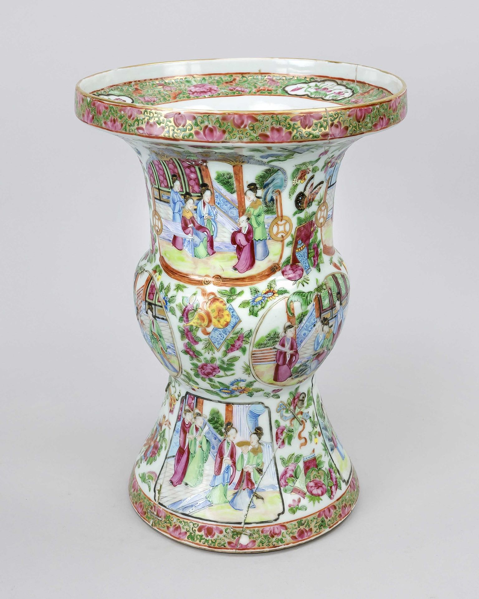 Famille Rose Gu vase, China (Canton) 19th century (Qing). Circumferential decoration with reserves