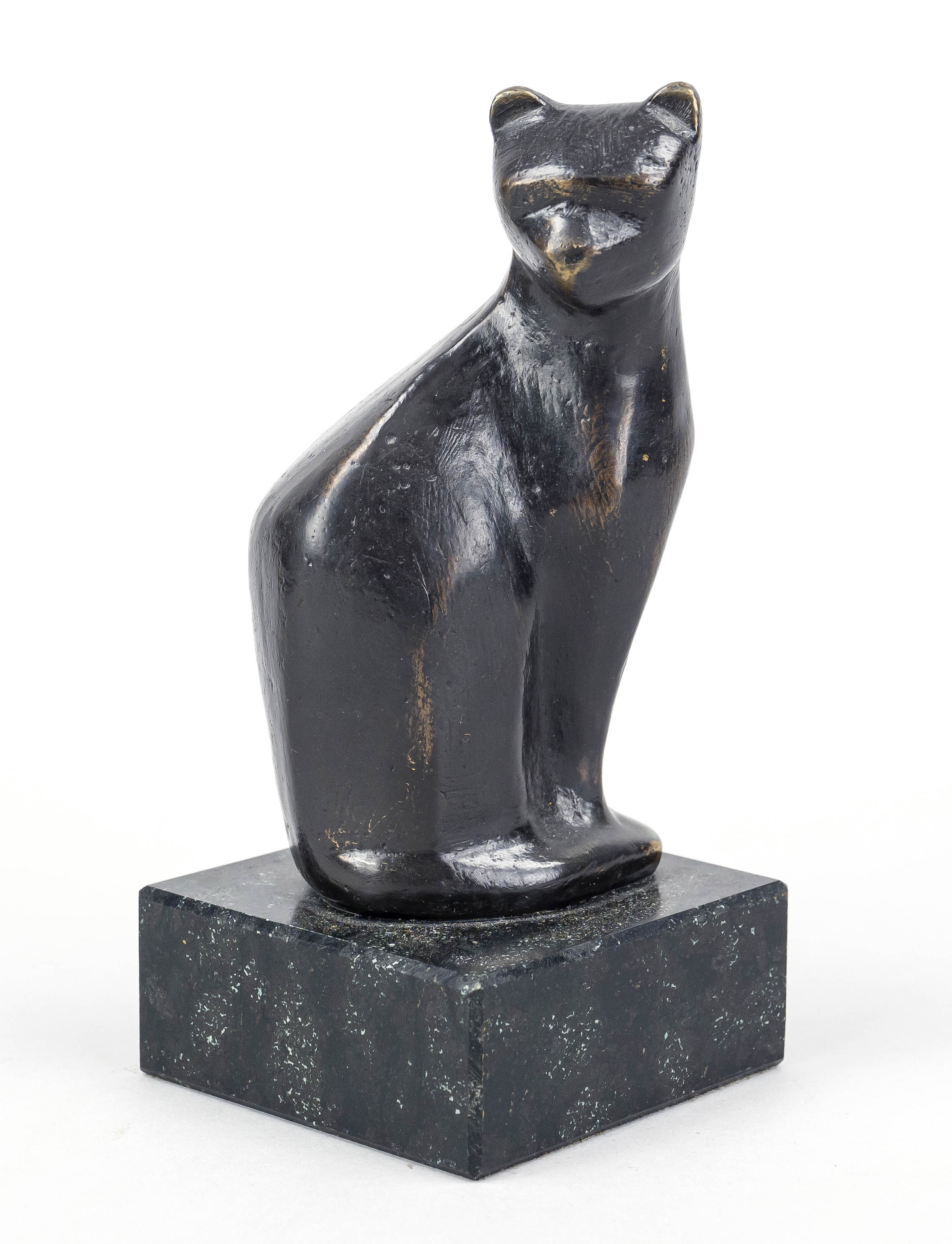 Monogrammist EL, 2nd half 20th century, stylized cat, patinated bronze on marble plinth, monogrammed