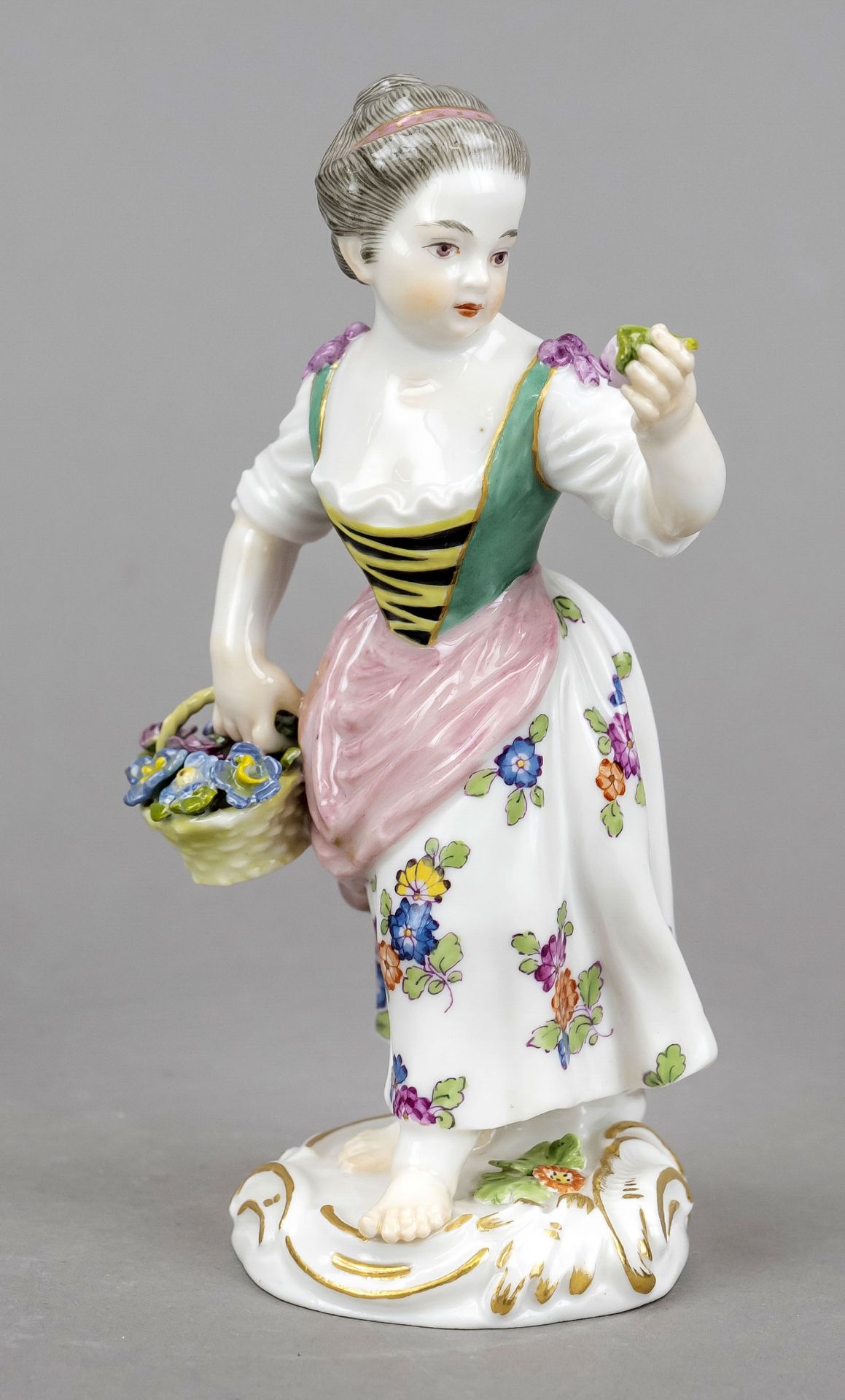 Gardener's Girl with Flower Basket, Meissen, mark after 1934, 1st choice, designed by Johann Joachim