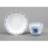 A demitasse cup and saucer, Meissen, mark 1924-1934, 1st choice, New Cut-out shape, with Meissen