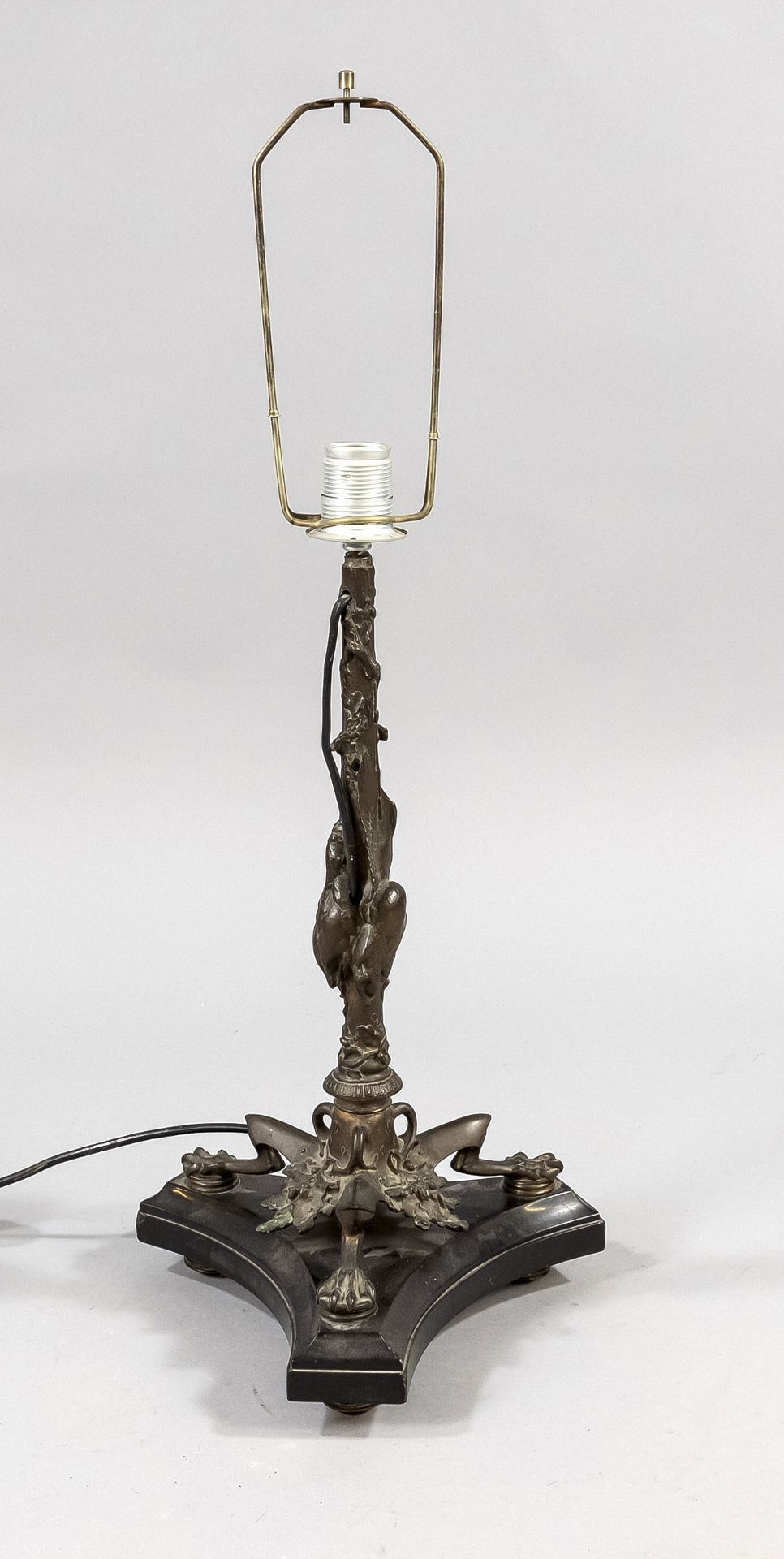 Large hunting lamp base, late 19th century, bronze on marble base, tripod with lion's paws,