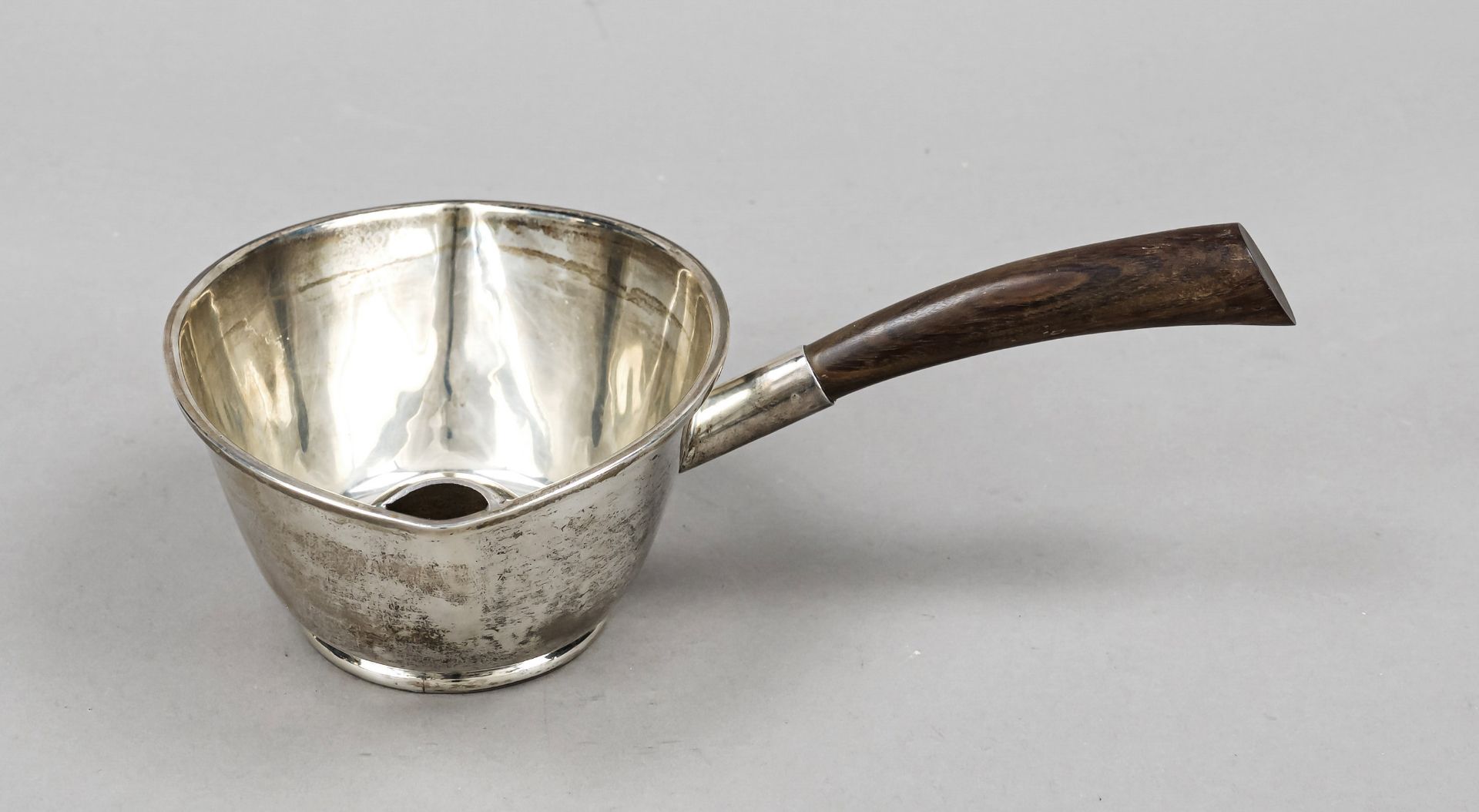 Fat and lean sauce boat, Mexico, 20th century, sterling silver 925/000, oval stand, smooth curved