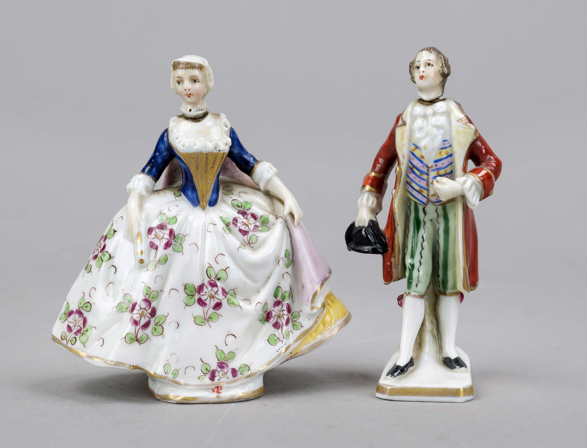 A pair of figural perfume bottles, Ludwigsburg, 18th century, the models probably by Johann Heinrich