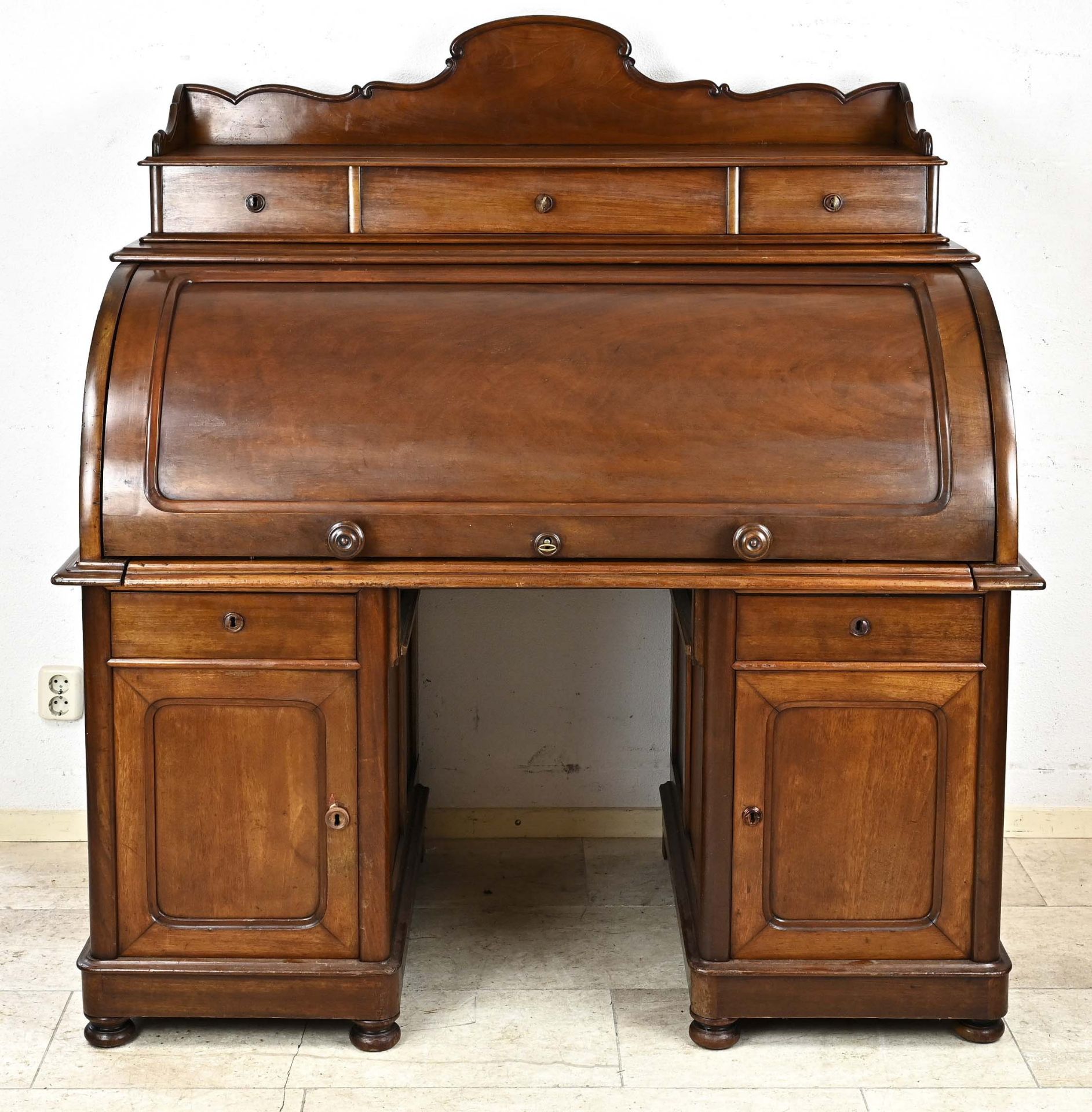 Roll bureau from around 1860, mahogany, can be dismantled, 155 x 145 x 78 cm - This furniture cannot - Image 2 of 2