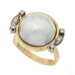 Mabé pearl ring GG/WG 585/000 with a cream-white mabé pearl 15.8 mm and 4 brilliant-cut diamonds and