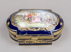 Lidded box, w. Sevres, 19th century, oval body with bulging lid, on the lid a pair of shepherds,