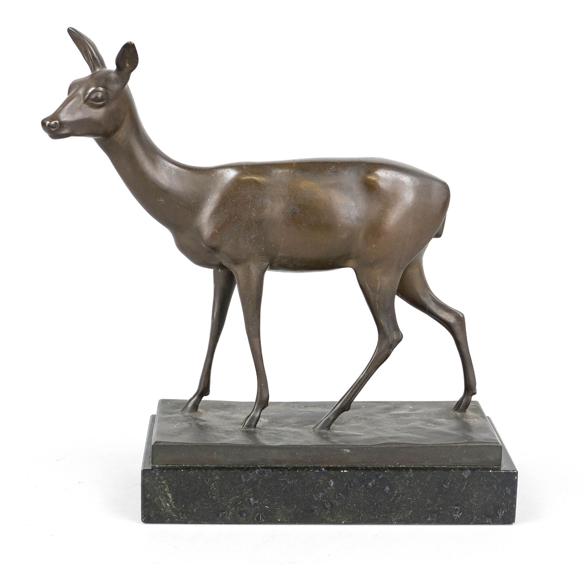 Willy Schade (1892-1958). Bronze figure of a deer, brown patina, signed on the plinth: W. Schade,
