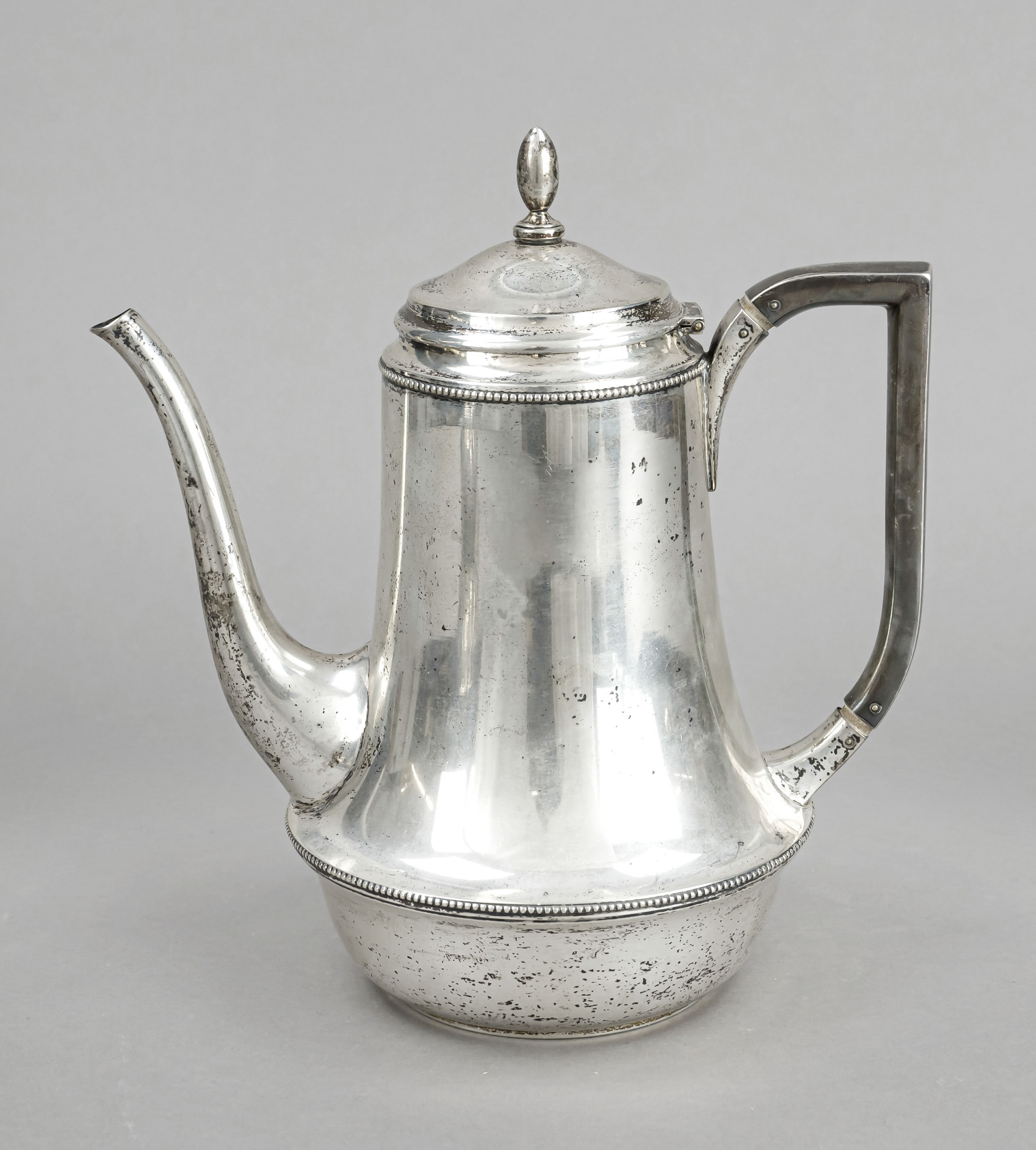 Coffee pot, German, c. 1920, maker's mark M. H. Wilkens & Söhne, Bremen-Hemelingen, silver 800/