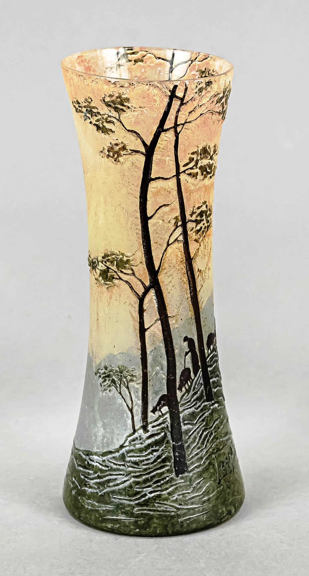 Vase, France, c. 1920, Legras & Cie, Verreries de St. Dennis et de Pantin Réunies, round base,