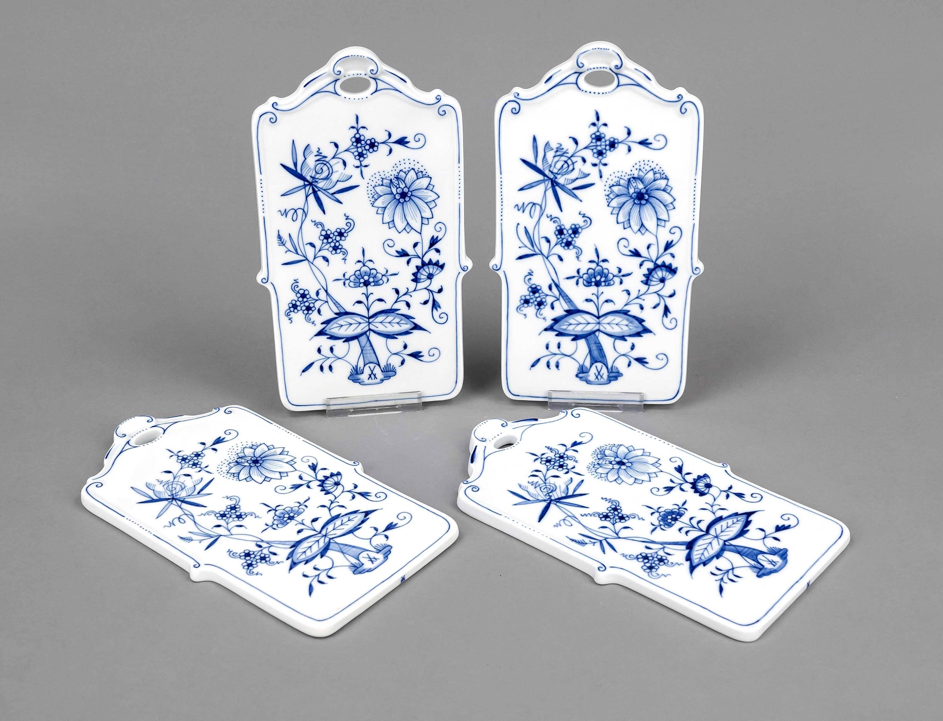 Four breakfast boards, Meissen, late 20th century, 1st choice, onion pattern decoration in