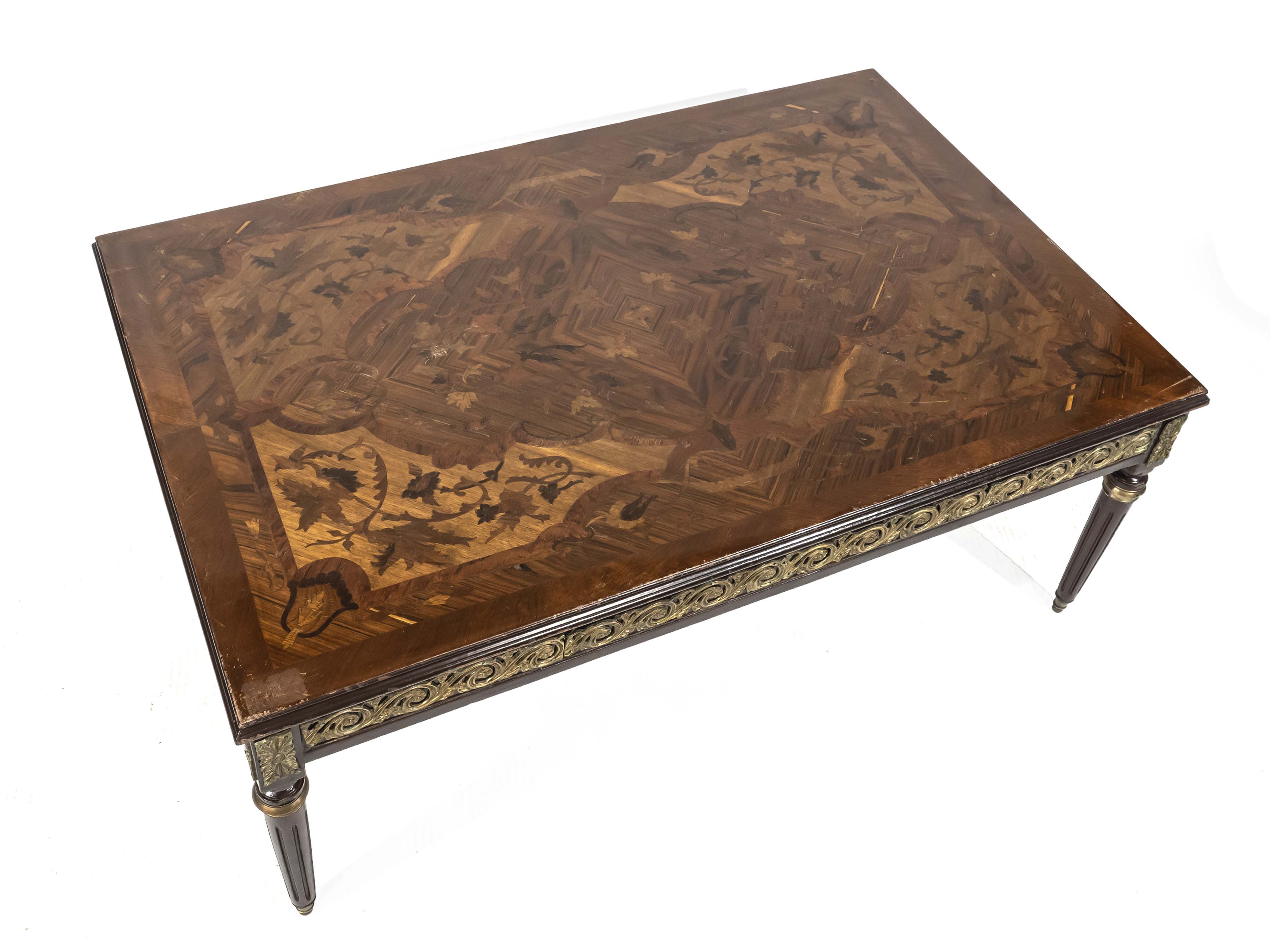Coffee table in Louis-Seize style, late 20th century, mahogany veneered and inlaid with other - Image 2 of 3