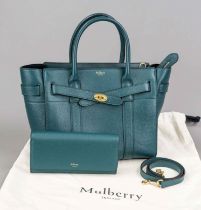 Mulberry, Green Classic Grain Bayswater Zipped Bag, fir green grained leather with dark