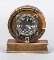 Pilot's watch, observation watch, c. 1920, in oak case, with chipping on the right side, rotating