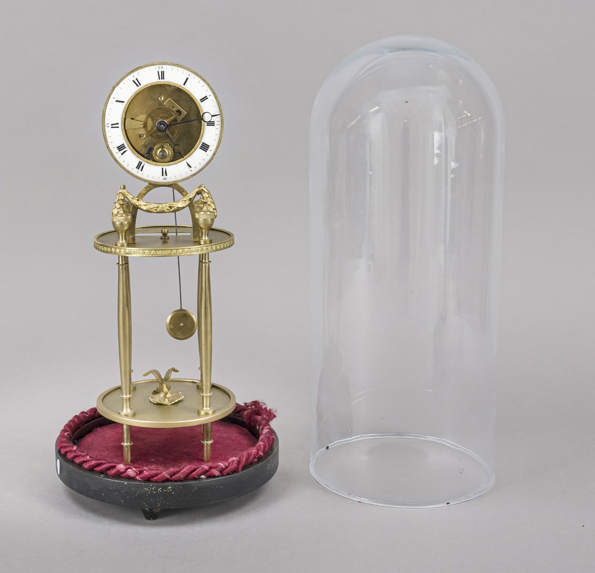 4 Column clock with base and glass dome, 1st half 19th century, gilt brass, decorated with - Image 2 of 2
