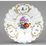 A ceremonial plate, Meissen, Knaufschwerter 1850-1924, 1st choice, of slightly hollowed form,