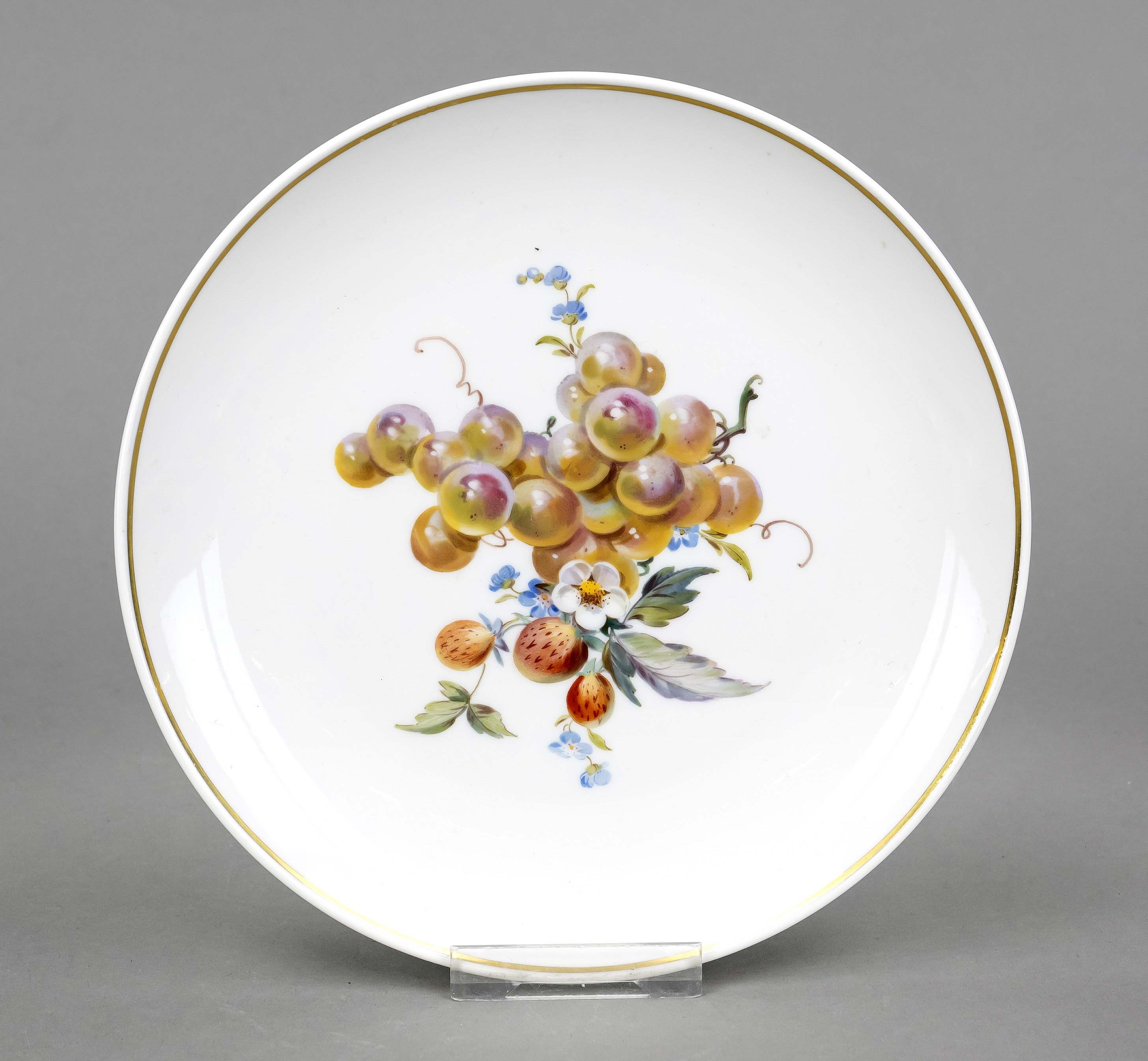 Wall plate, Meissen, 1950s, 1st choice, smooth shape, polychrome fruit painting with strawberries